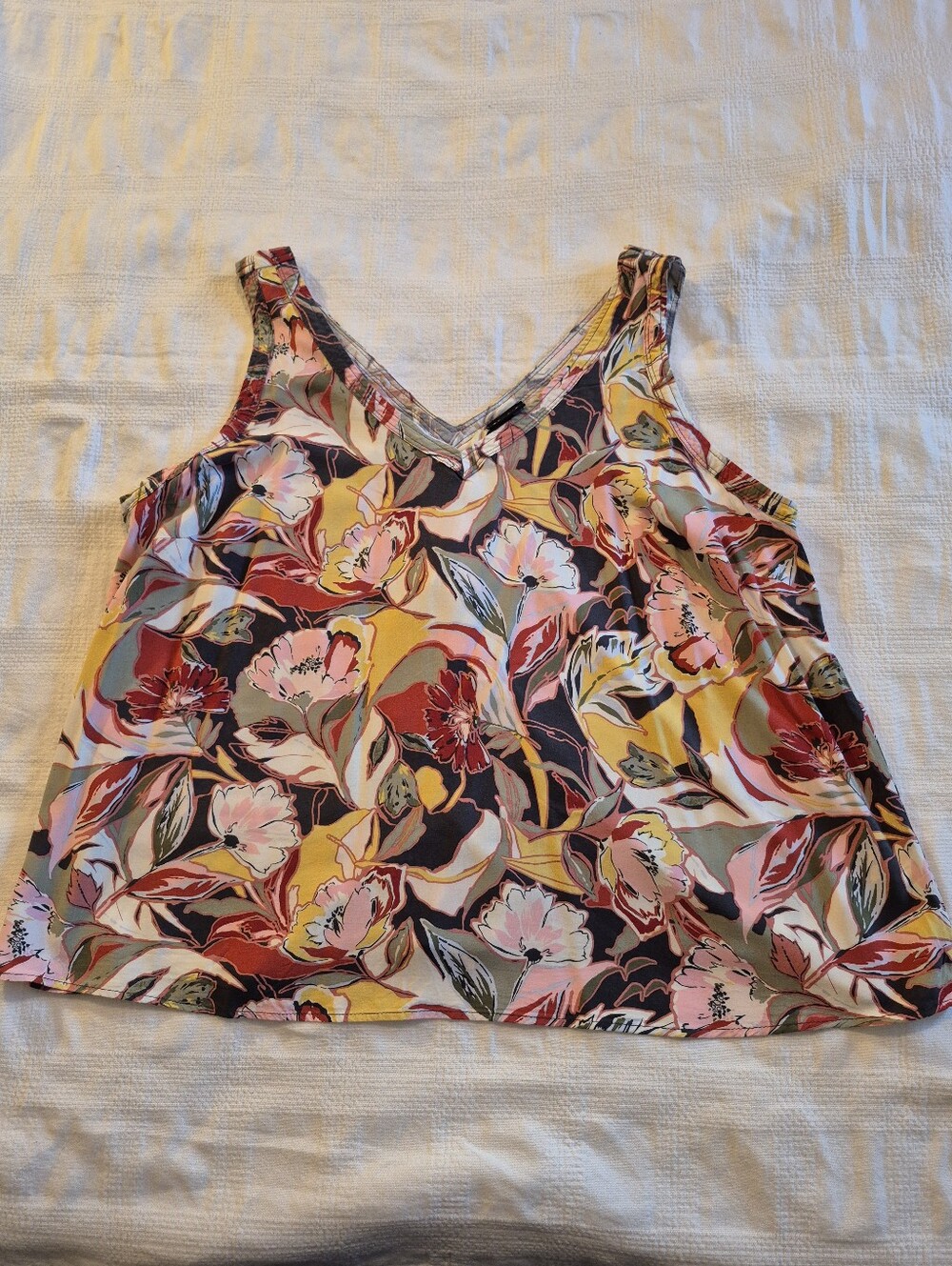 Tortid women's size 2 2X rayon tank top muted tones VGUC